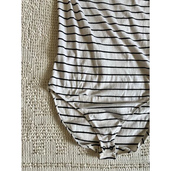 Express One Eleven Black and White Striped Body Suit Boat Neck Pre-Owned - Picture 3 of 11